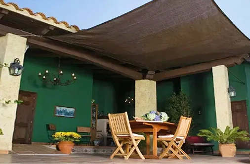 সানস্ক্রিন নেট বেছে নেওয়ার সময় আমার কী মনোযোগ দেওয়া উচিত